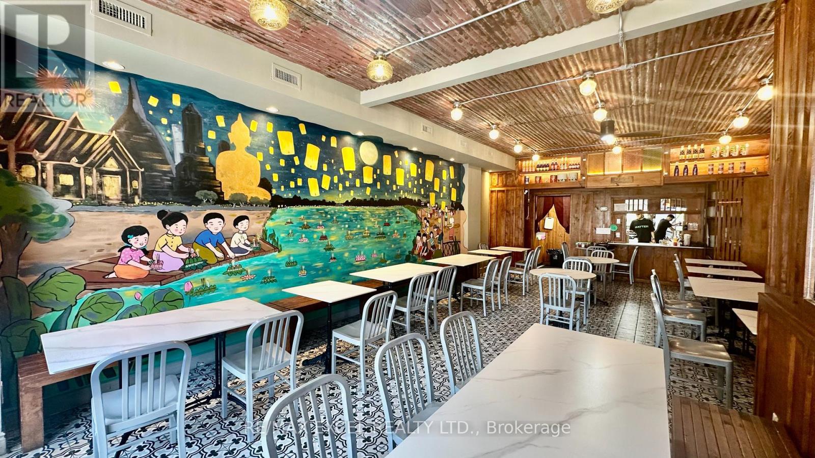 5308 Yonge Street Property Photo 5
