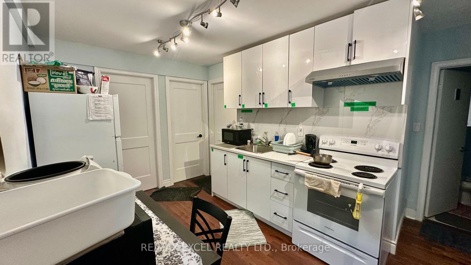5308 Yonge Street Property Photo 14