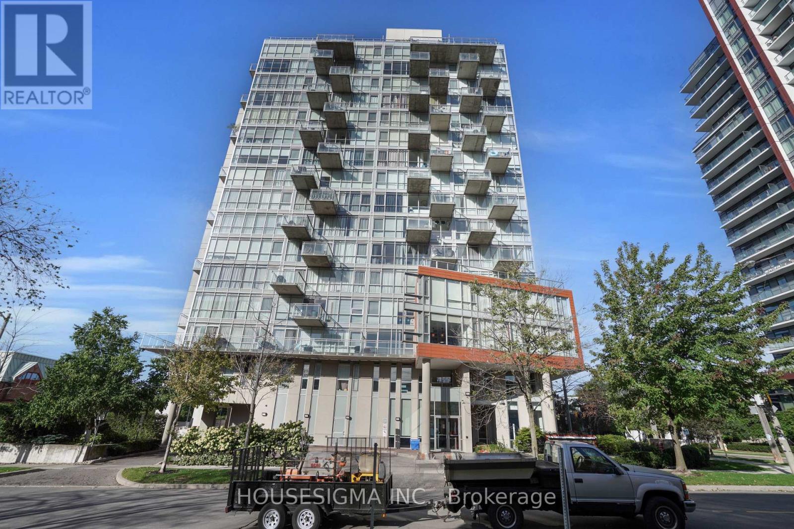 515 - 30 Canterbury Place Property Photo 3