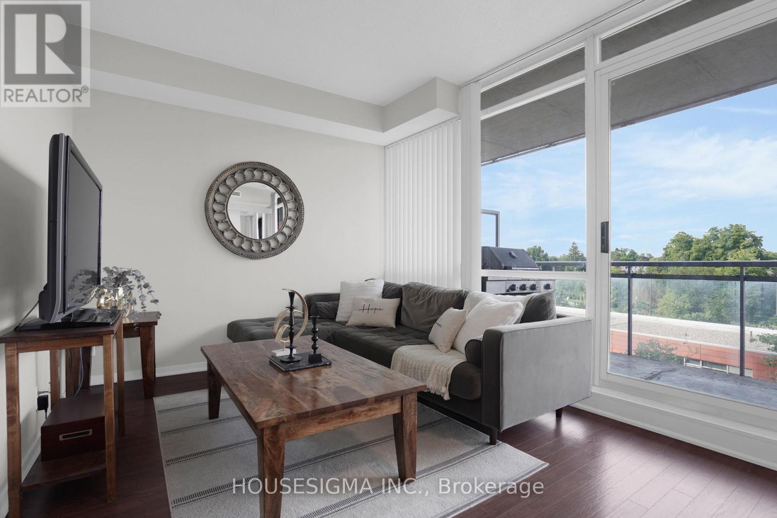 515 - 30 Canterbury Place Property Photo 14