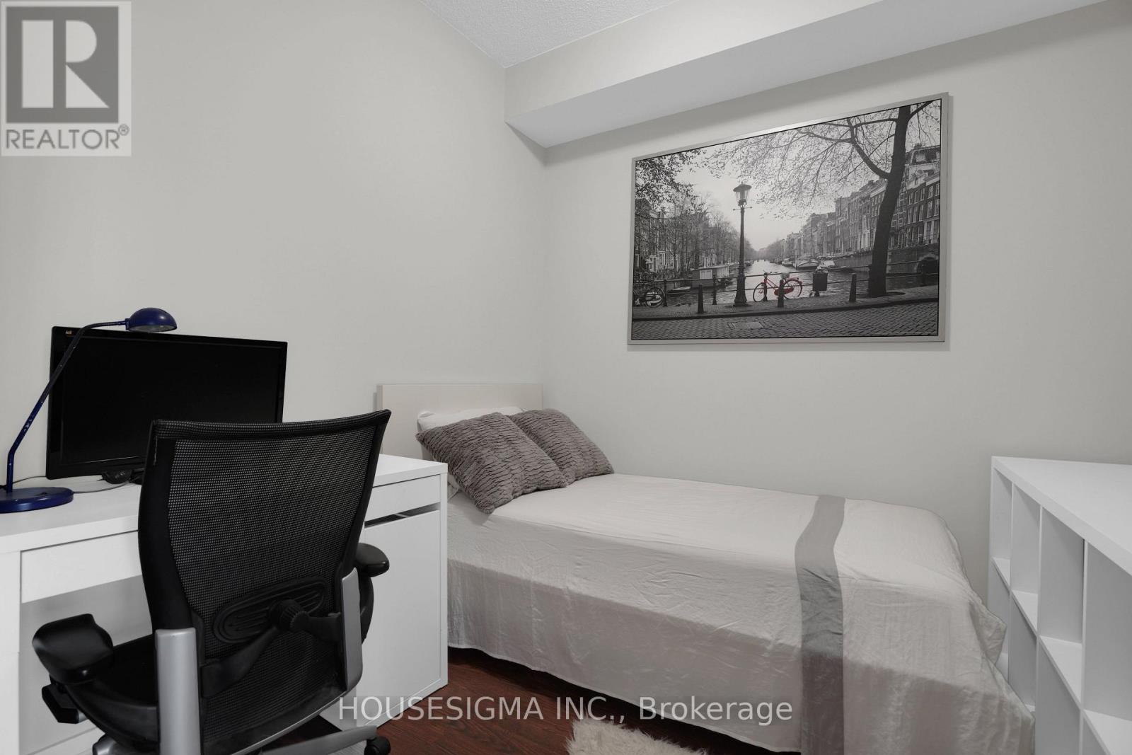 515 - 30 Canterbury Place Property Photo 20