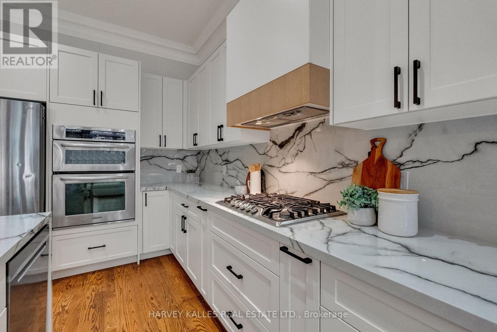 168 Roe Avenue Property Photo 16