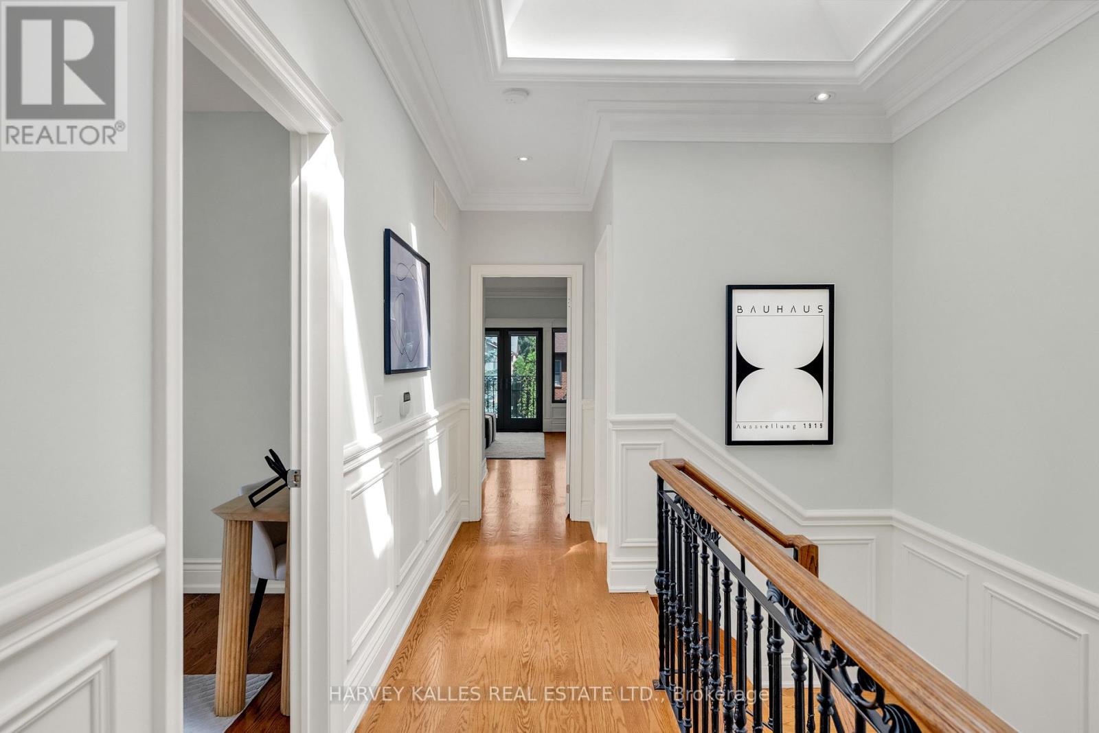 168 Roe Avenue Property Photo 28