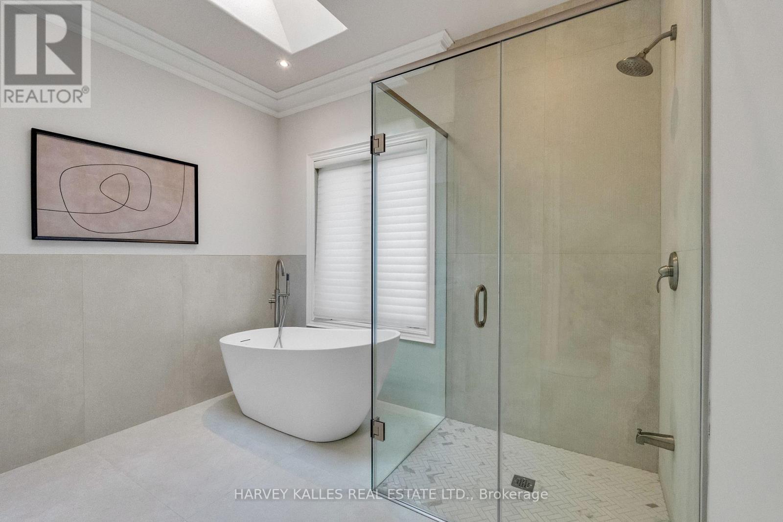 168 Roe Avenue Property Photo 29