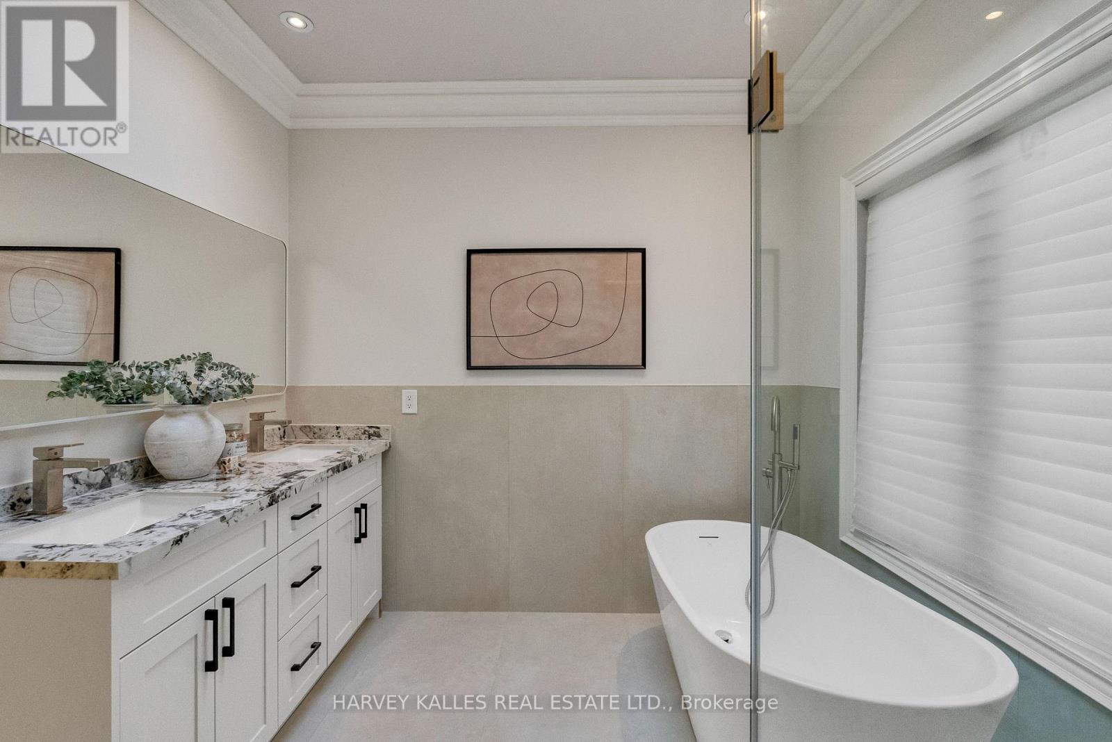 168 Roe Avenue Property Photo 30