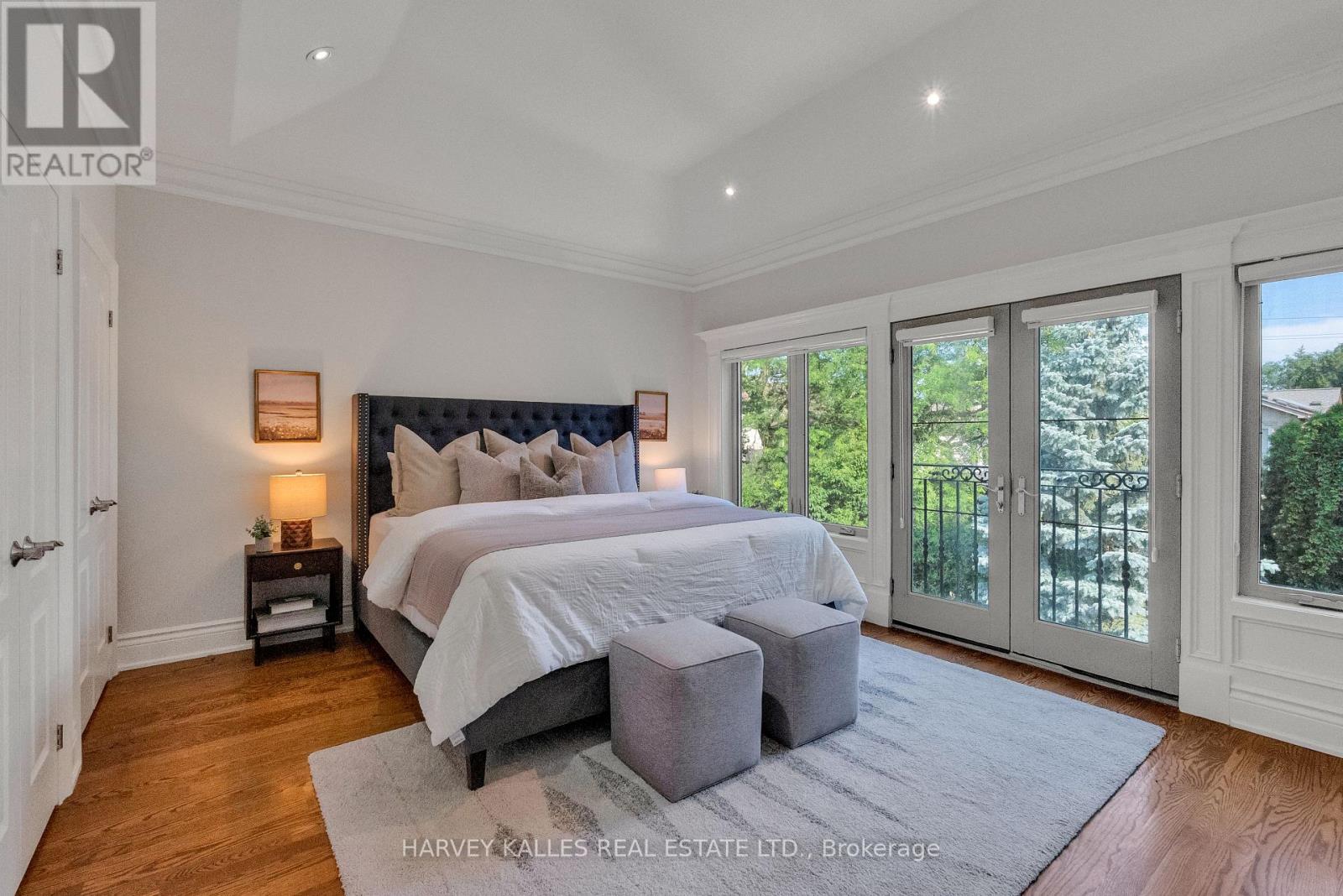 168 Roe Avenue Property Photo 32