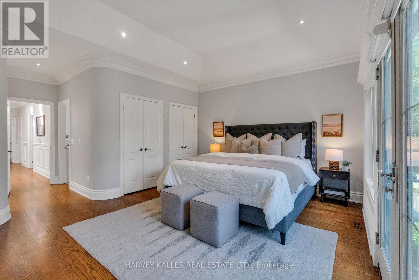 168 Roe Avenue Property Photo 33