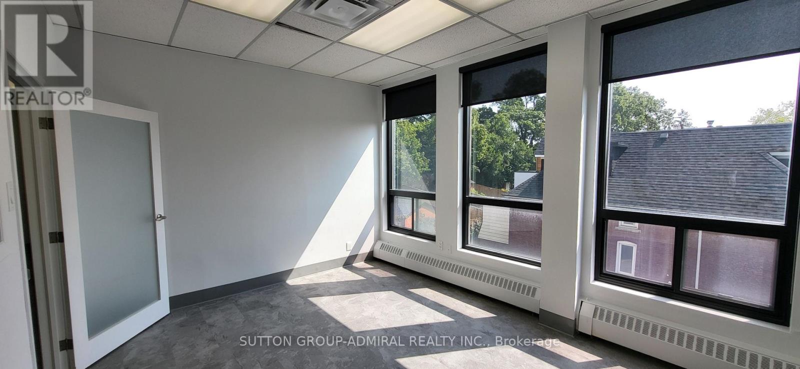 204a - 845 St Clair Avenue W Property Photo 9