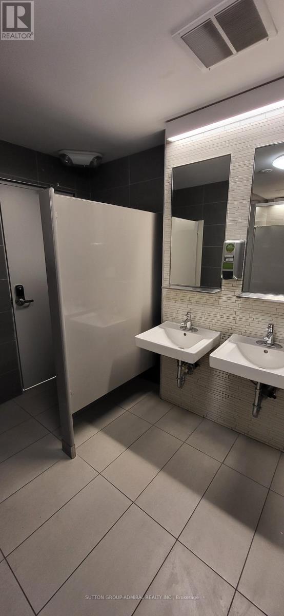 204a - 845 St Clair Avenue W Property Photo 20