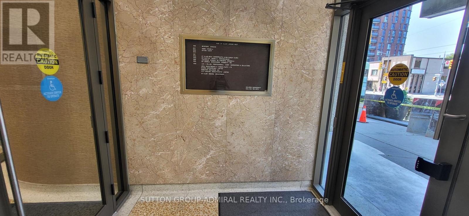 204a - 845 St Clair Avenue W Property Photo 21