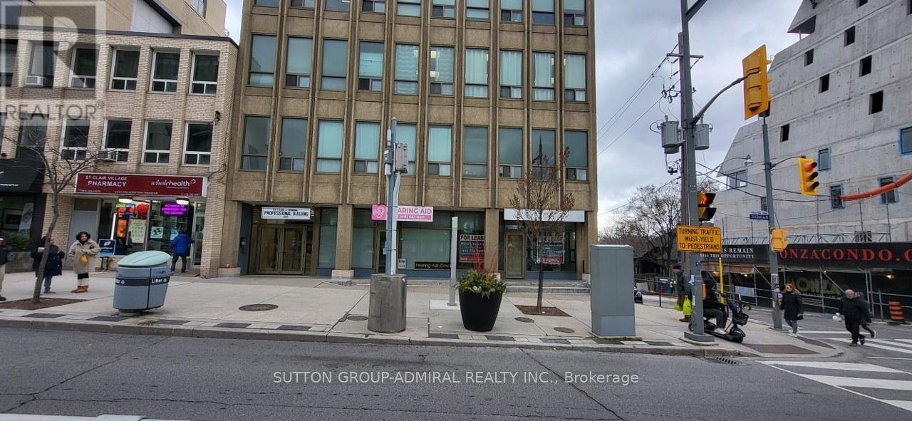 204a - 845 St Clair Avenue W Property Photo 36