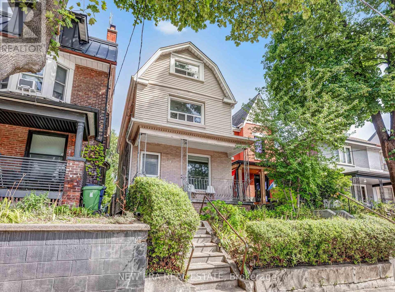 393 OSSINGTON AVENUE Property Photo 1