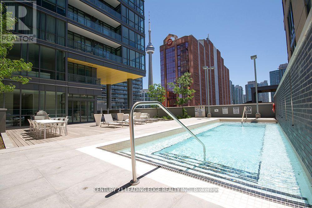 405 - 8 Charlotte Street Property Photo 1