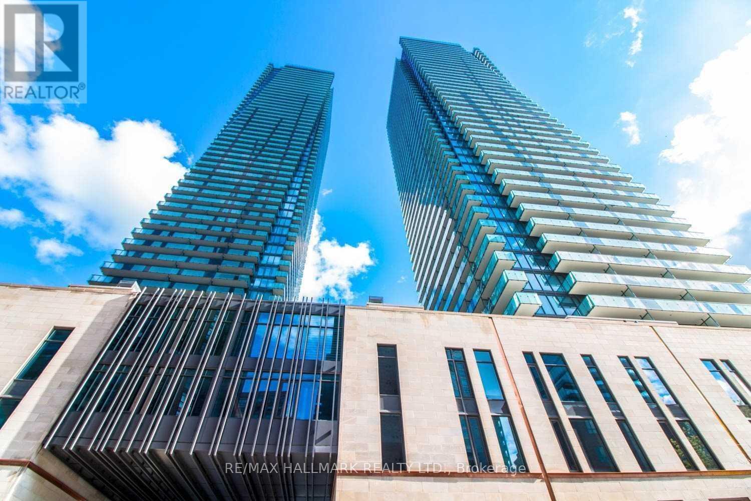 3911 - 1080 Bay Street Photo de la propriété 1