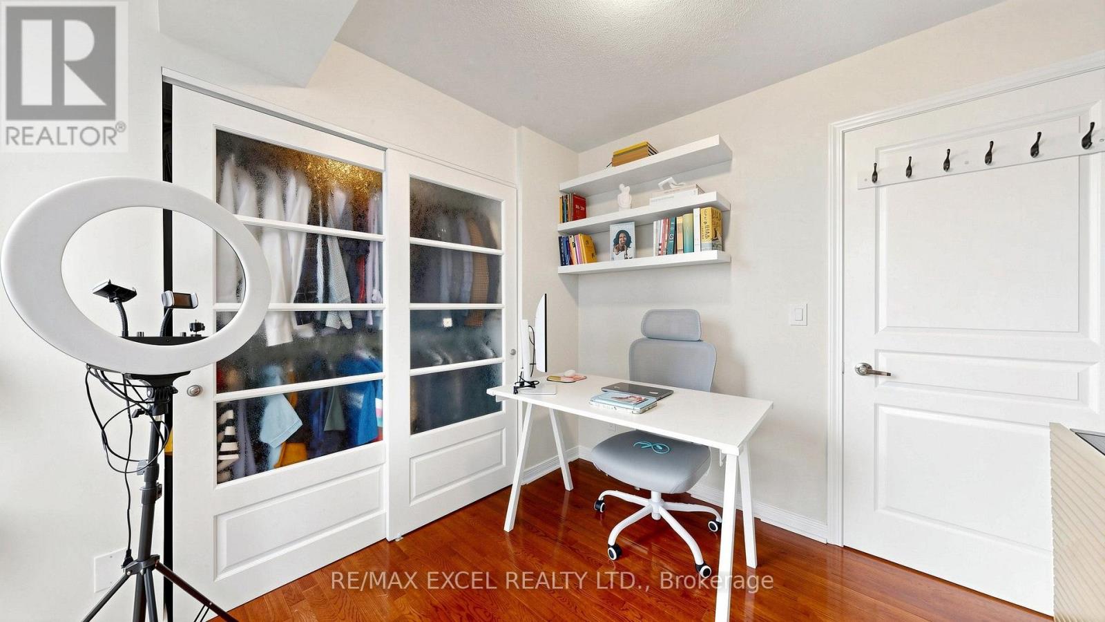 1603 - 509 Beecroft Road Property Photo 21