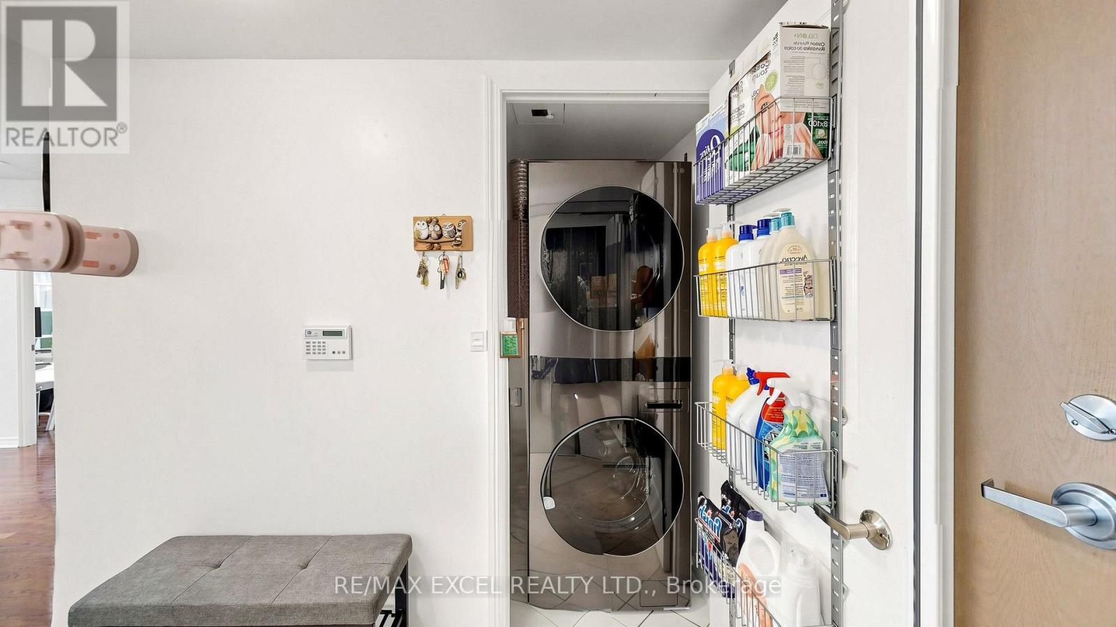 1603 - 509 Beecroft Road Property Photo 25