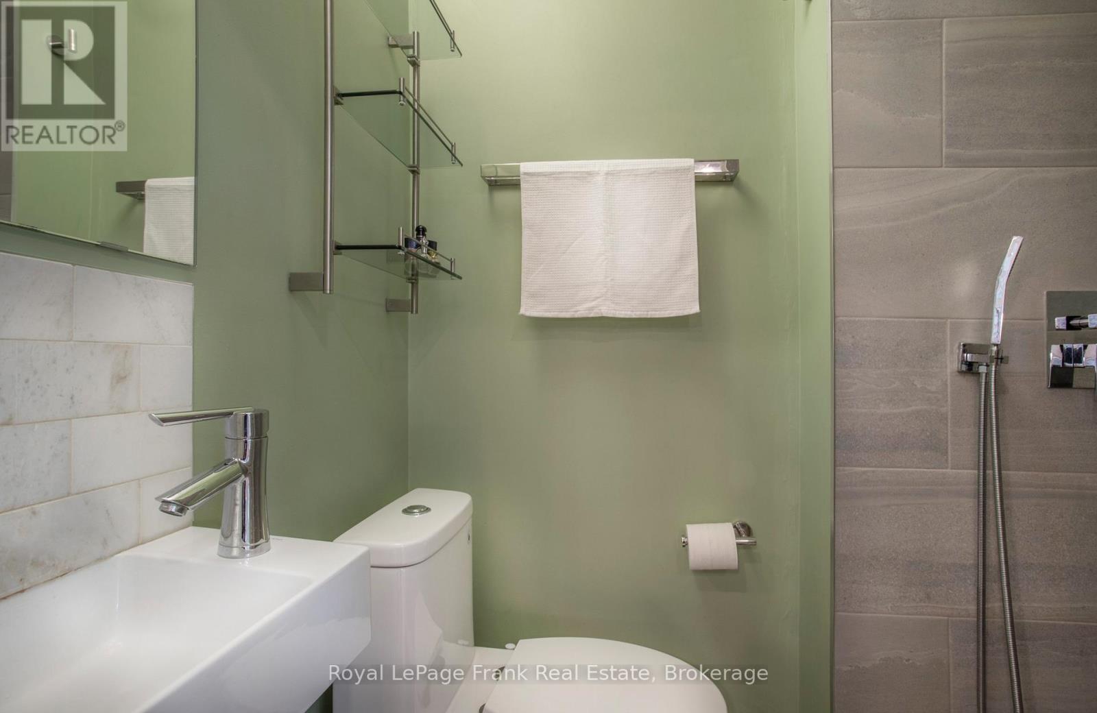 248 Benson Avenue Property Photo 9