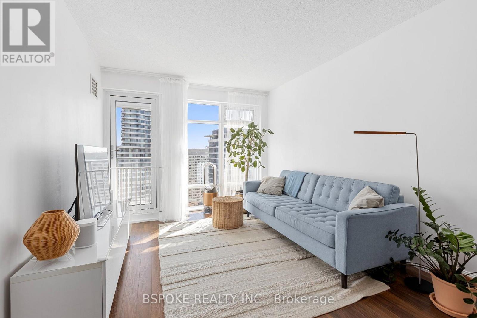 3012 - 2191 Yonge Street Property Photo 2
