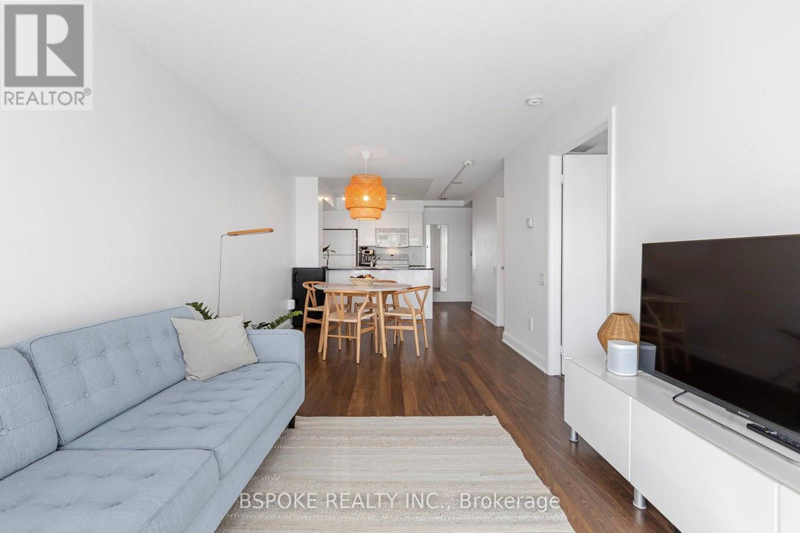 3012 - 2191 Yonge Street Property Photo 11