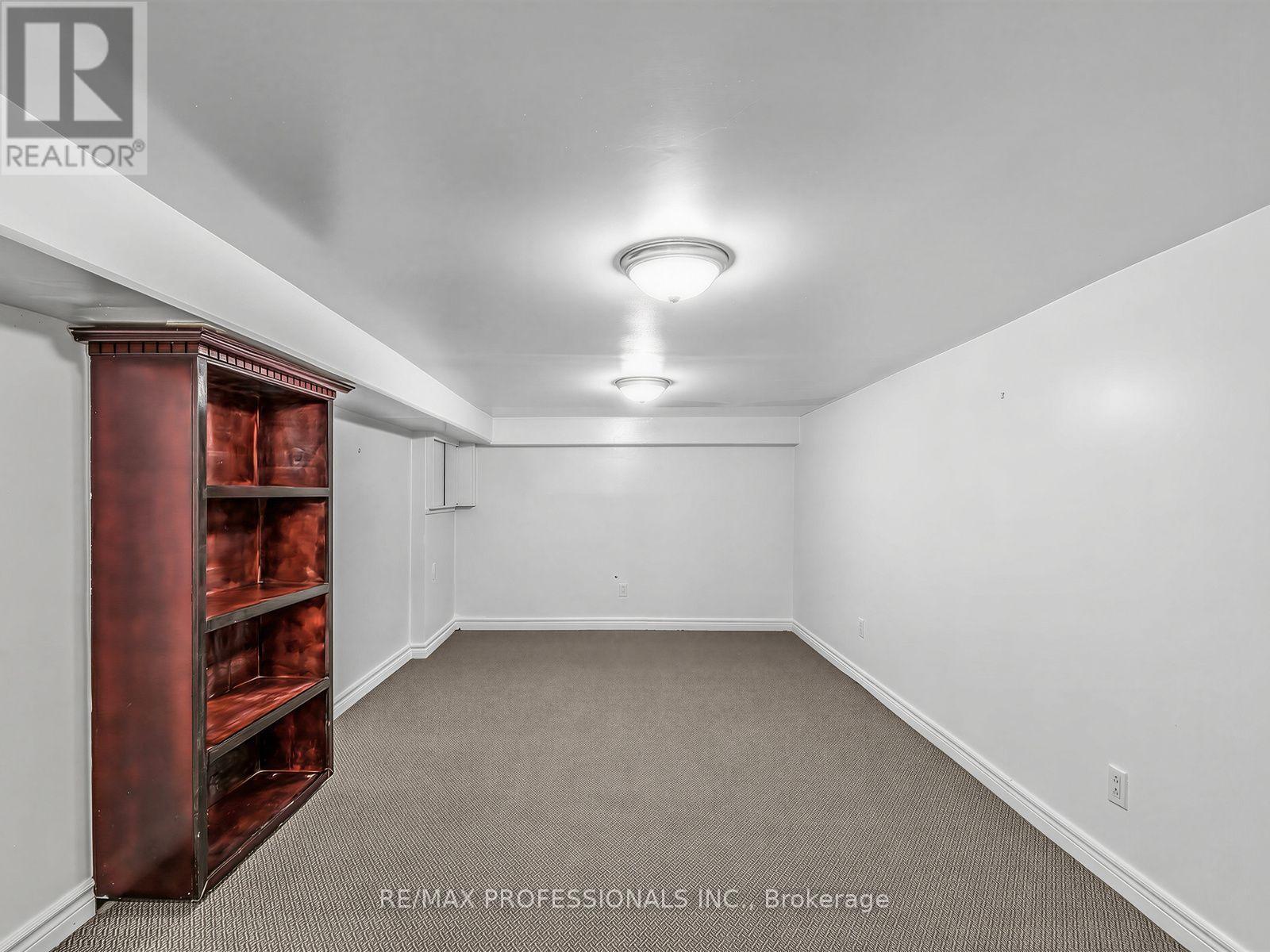 168 Markham Street Property Photo 35