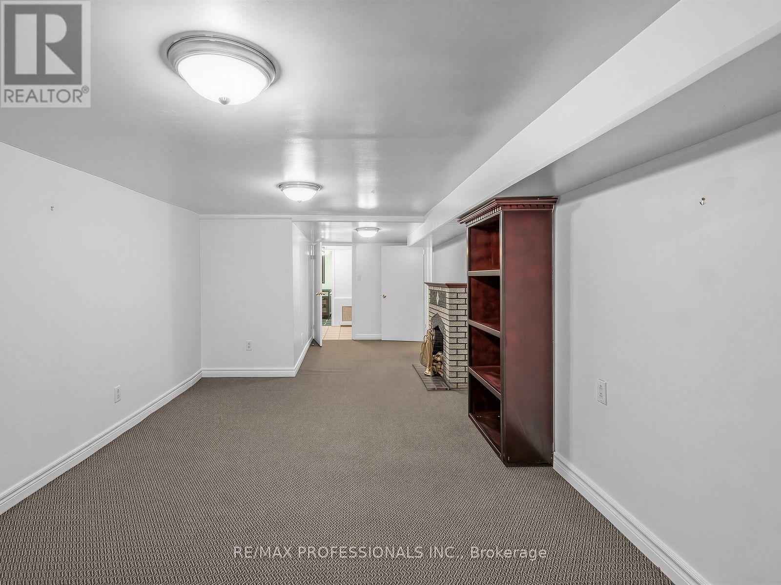 168 Markham Street Property Photo 36