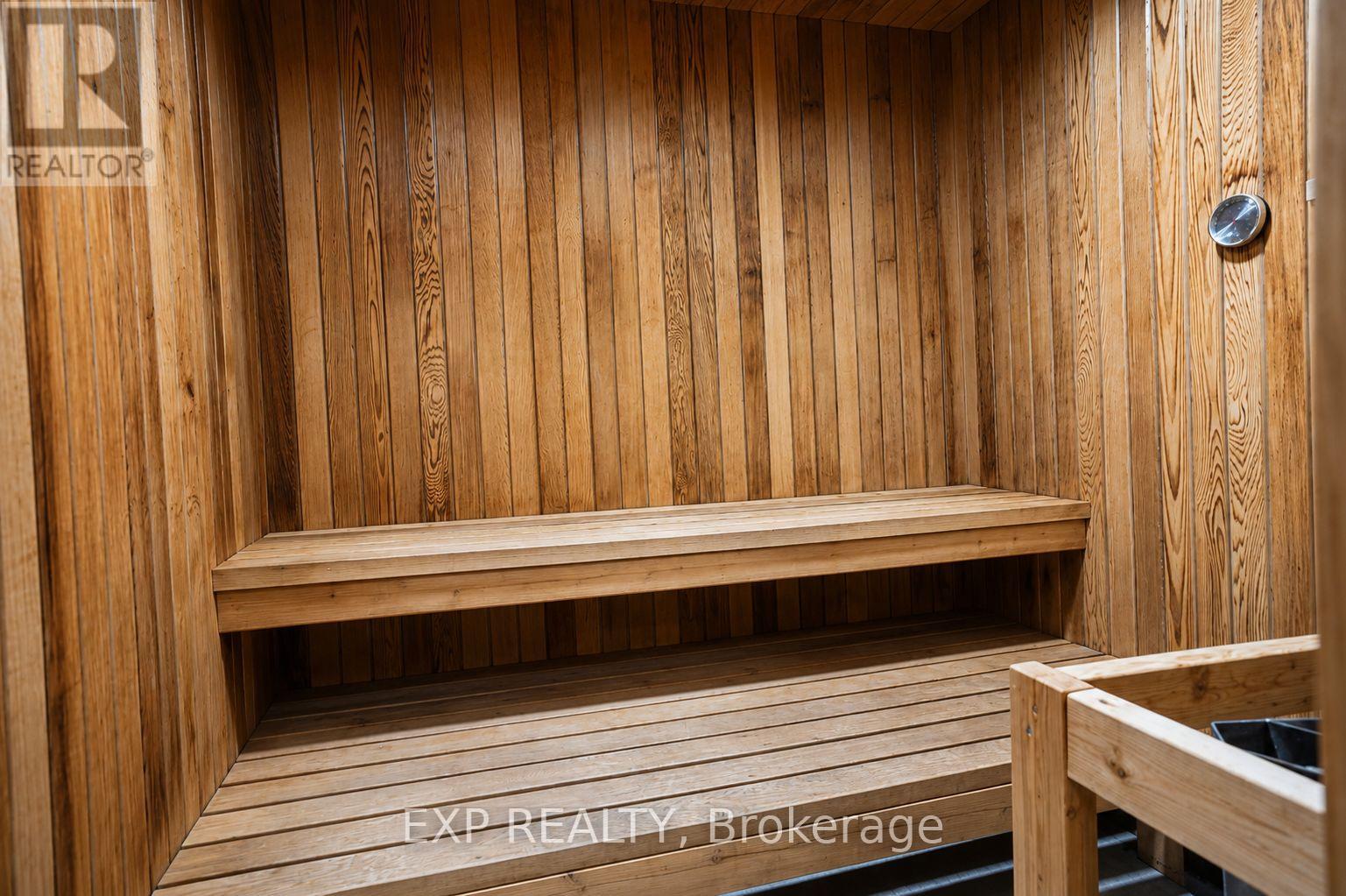 404 - 500 St Clair Avenue W Property Photo 21