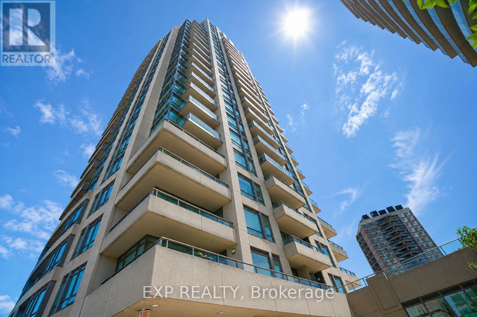 404 - 500 St Clair Avenue W Property Photo 27