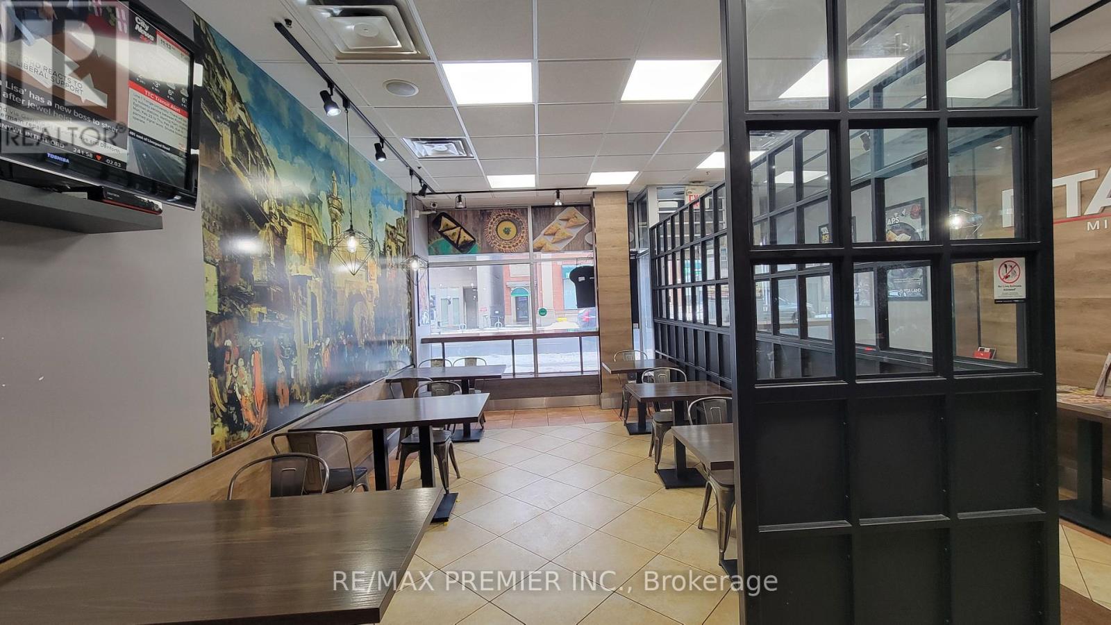 407a Bloor Street E Property Photo 10