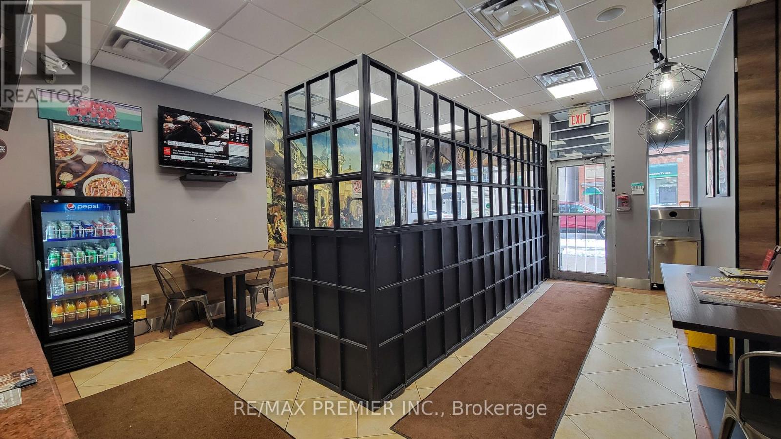 407a Bloor Street E Property Photo 11