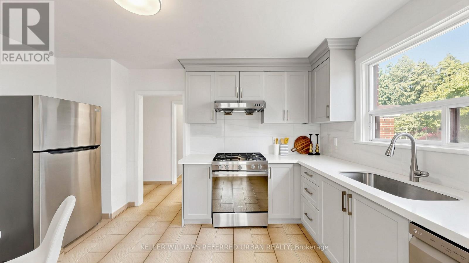 104 Otonabee Avenue Property Photo 12