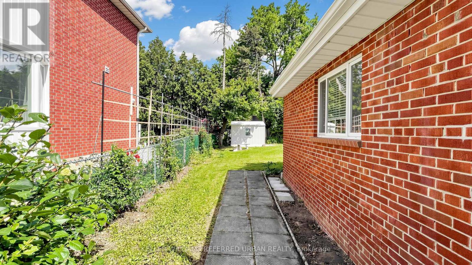 104 Otonabee Avenue Property Photo 31