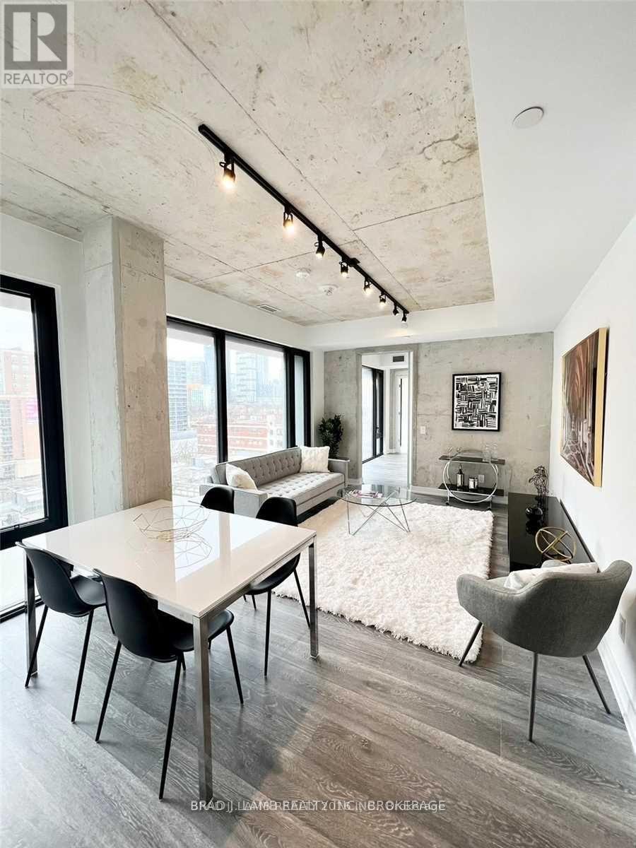 812 - 55 Ontario Street Property Photo 2