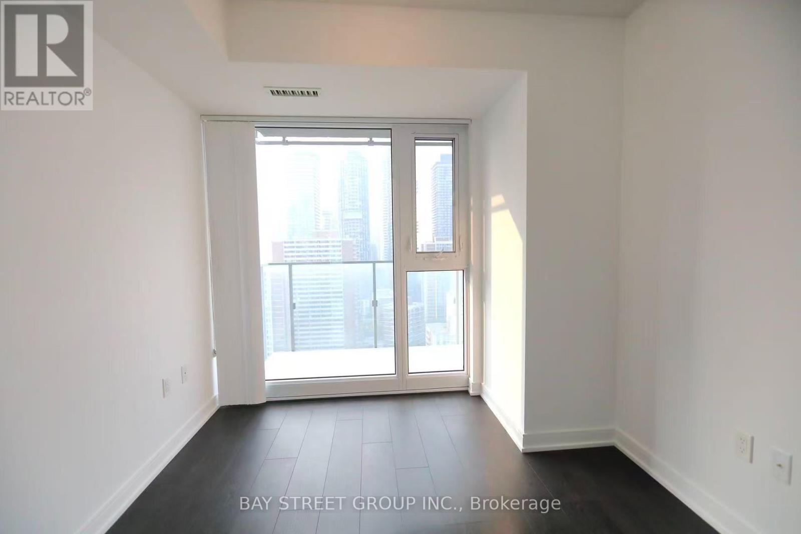 3004 - 50 Wellesley Street E Property Photo 7