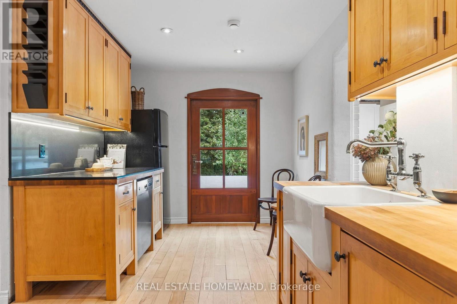 9 Dromore Crescent Property Photo 7