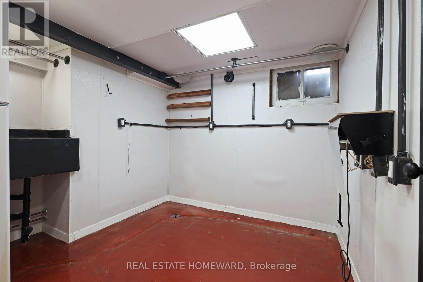 9 Dromore Crescent Property Photo 30