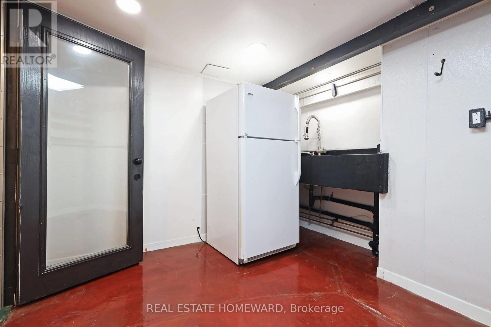9 Dromore Crescent Property Photo 31
