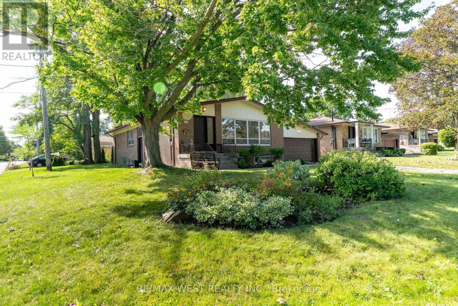 274 MAXWELL STREET Property Photo 1