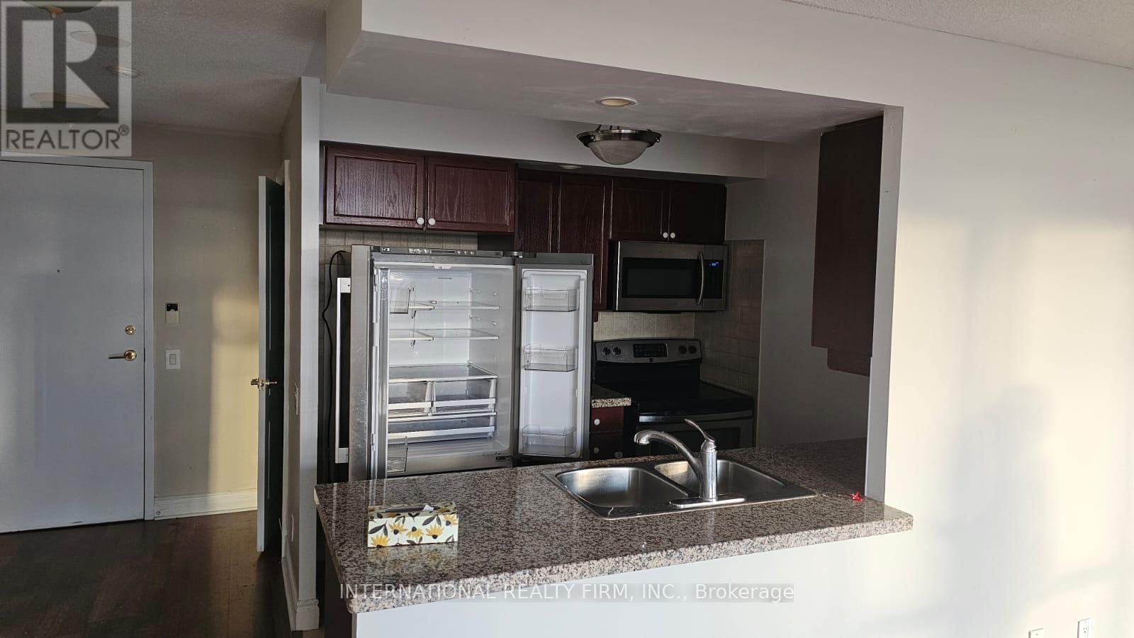2305 - 10 Northtown Way Property Photo 9