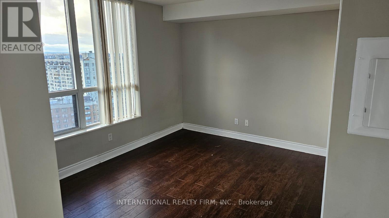 2305 - 10 Northtown Way Property Photo 12