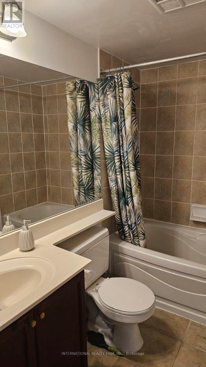 2305 - 10 Northtown Way Property Photo 16