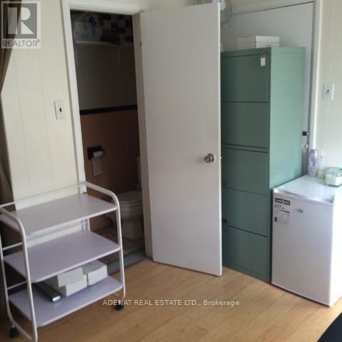 #213 - 365a Wilson Avenue Property Photo 5