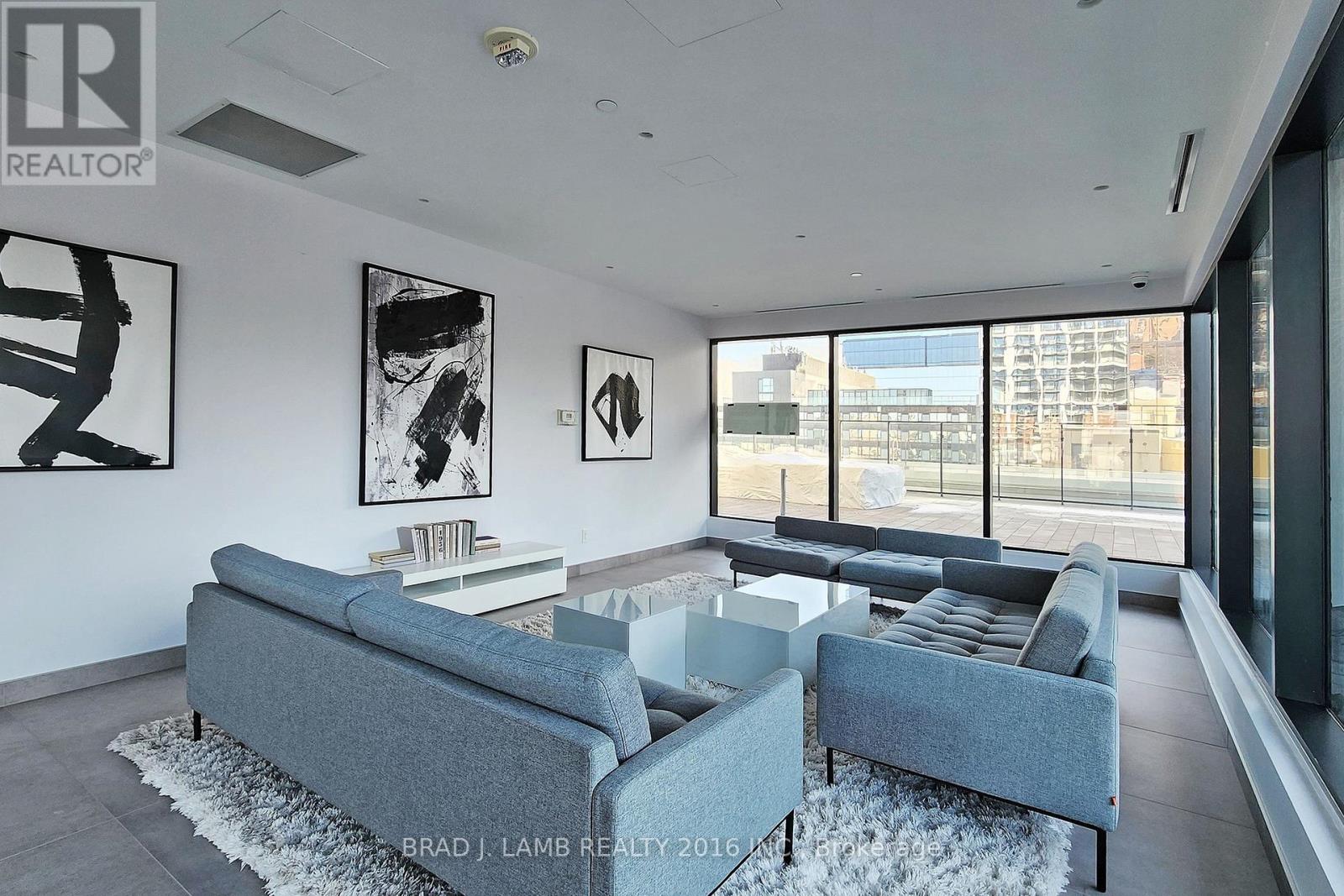 521 - 55 Ontario Street Property Photo 36