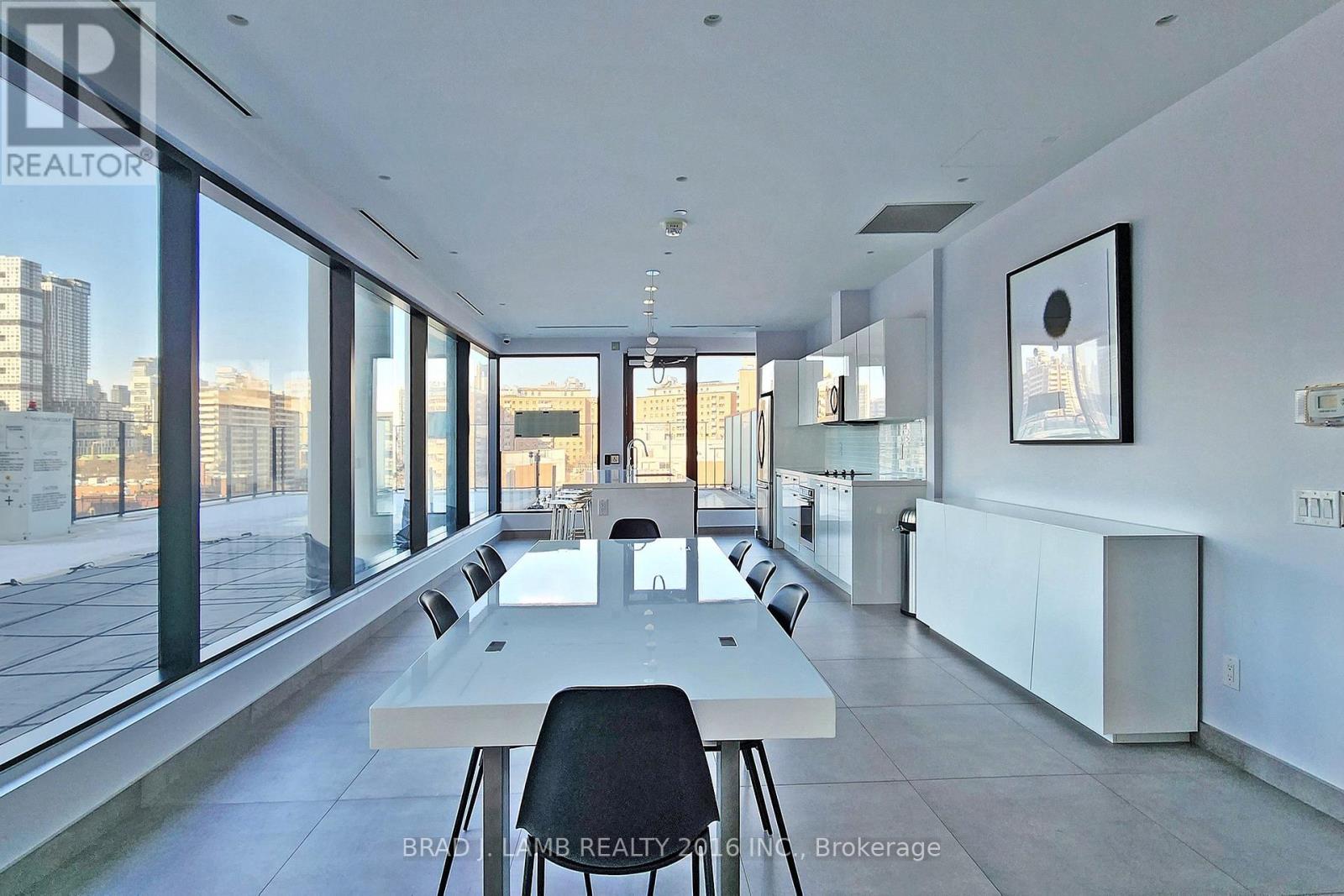 521 - 55 Ontario Street Property Photo 37