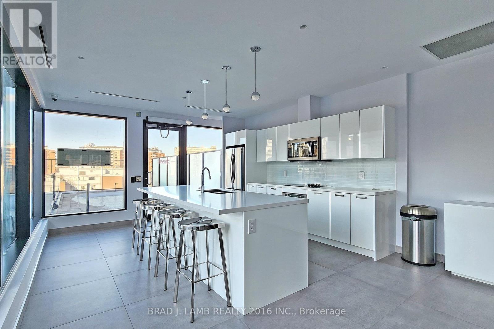 521 - 55 Ontario Street Property Photo 38