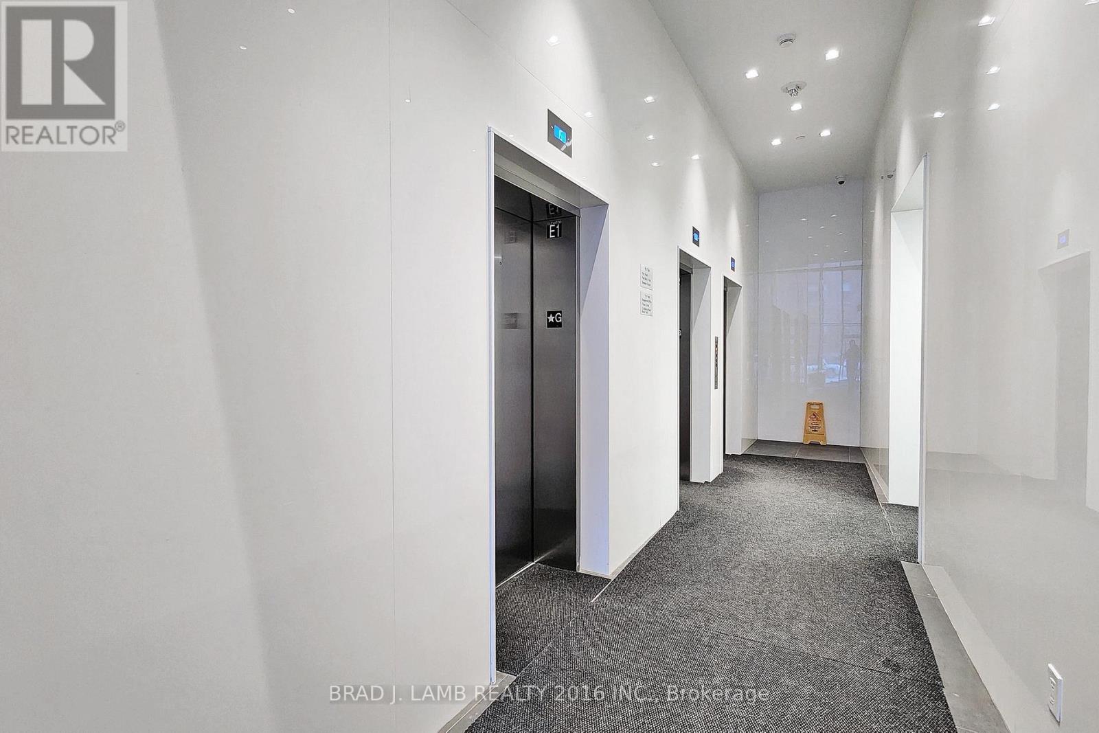 521 - 55 Ontario Street Property Photo 45