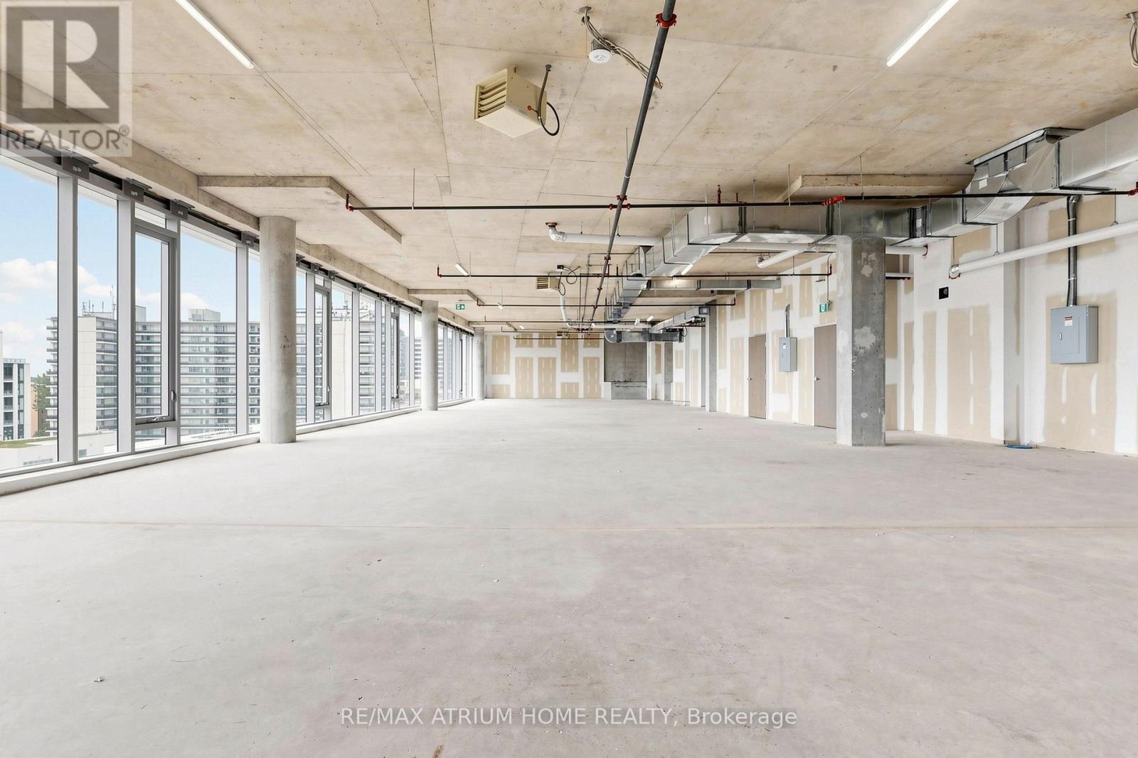 800-810 - 5801 Yonge Street Property Photo 26