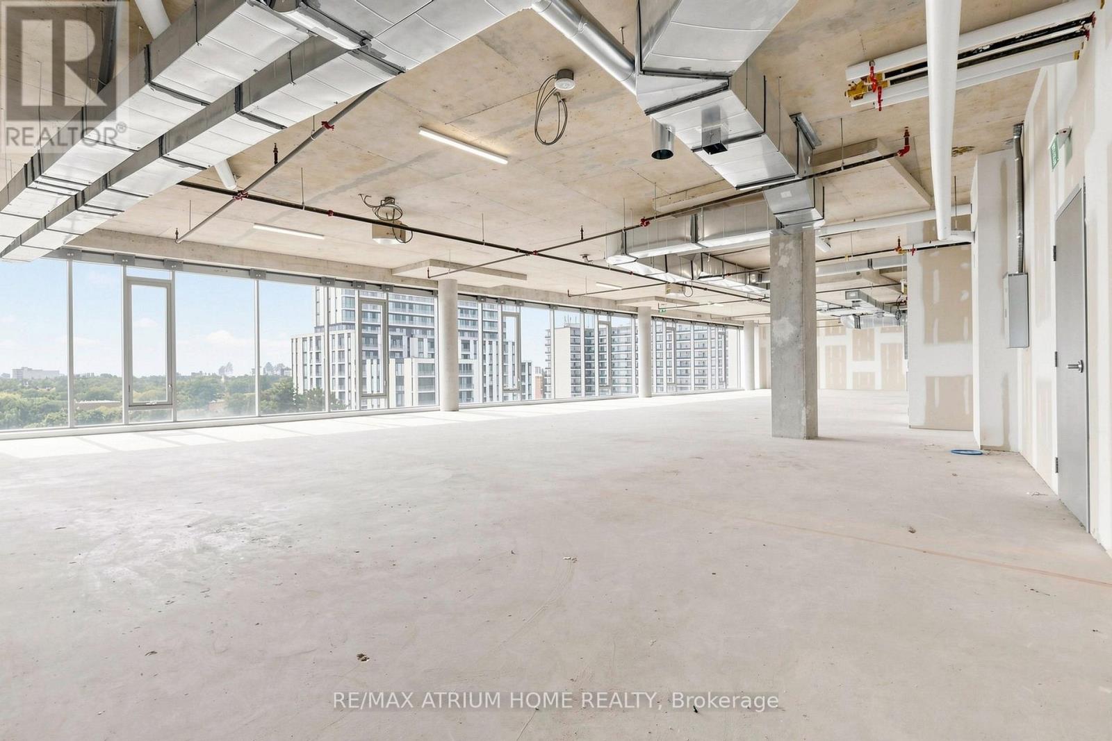 800-810 - 5801 Yonge Street Property Photo 28