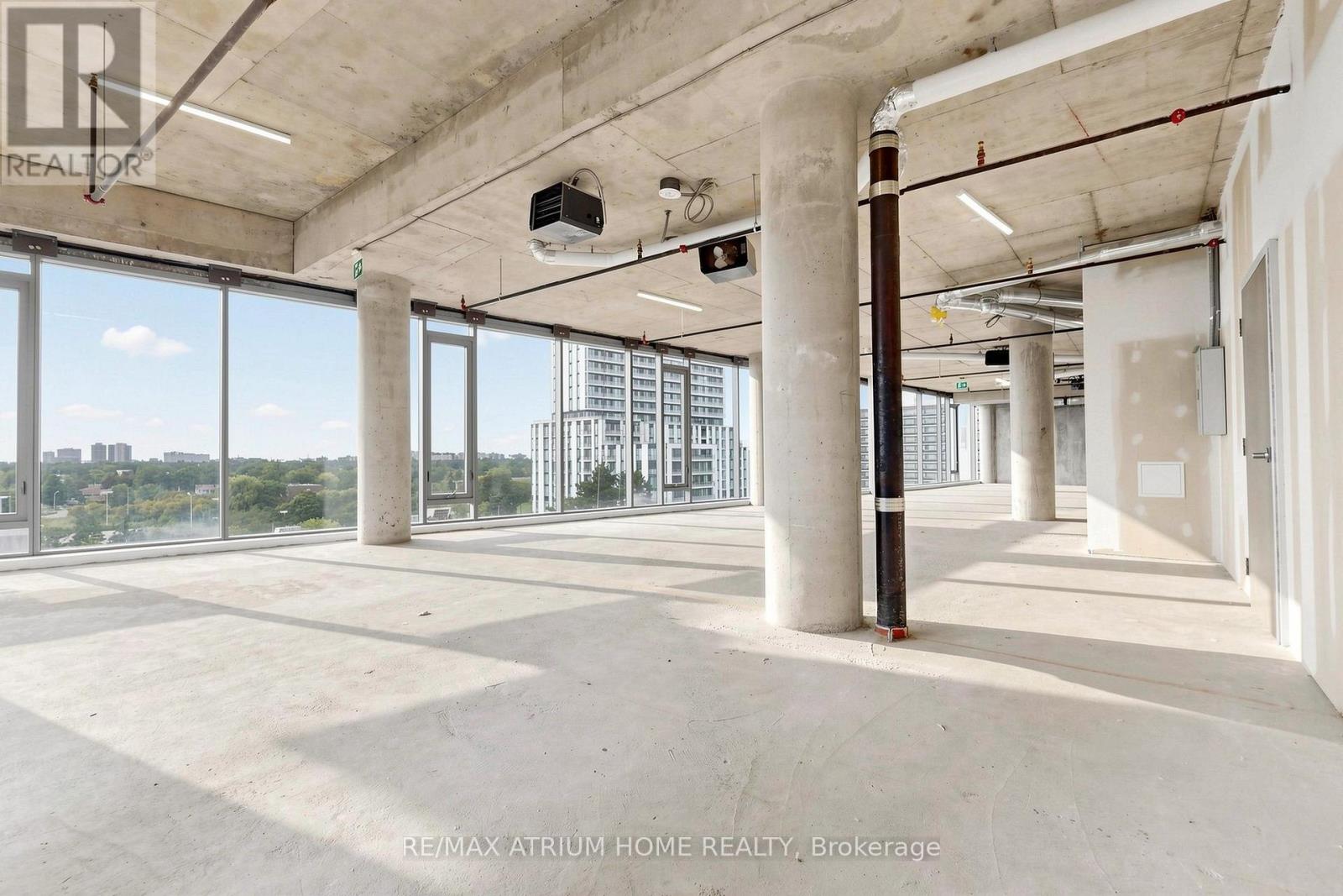 800-810 - 5801 Yonge Street Property Photo 33