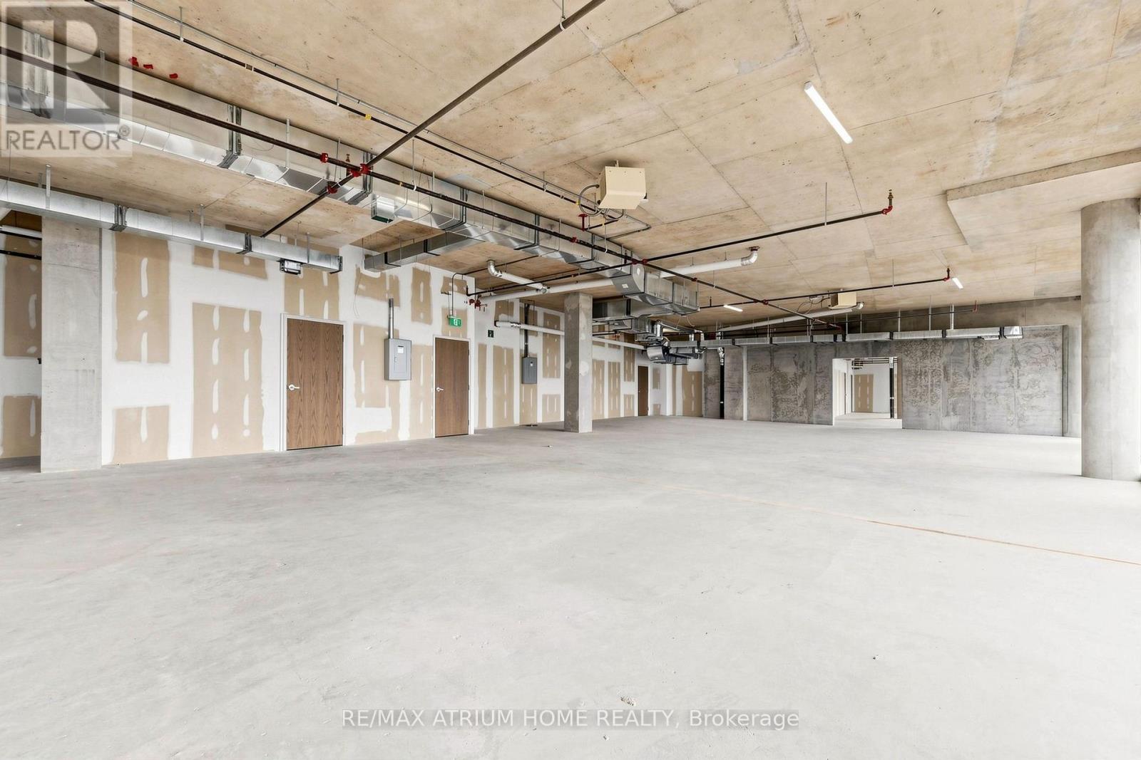 800-810 - 5801 Yonge Street Property Photo 41