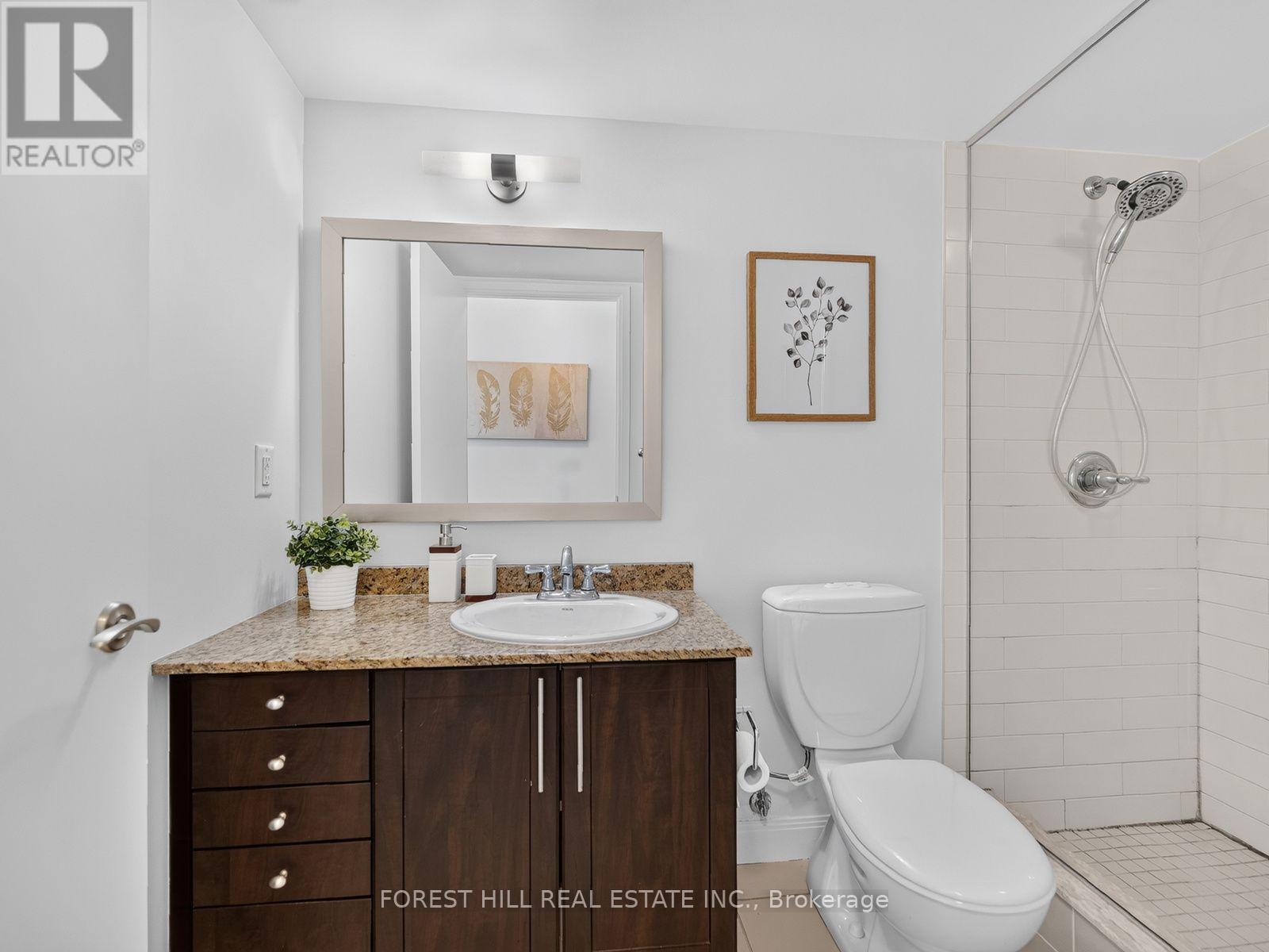 1611 - 2191 Yonge Street Property Photo 10